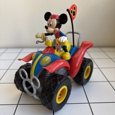 Il Topoquad. La moto fuoristrada di Topolino - gadget Topolino n. 2540