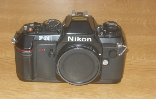 Fotocamera nikon 301 - fotocamera,