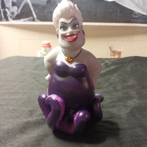 Figurina disney plastica - disney,