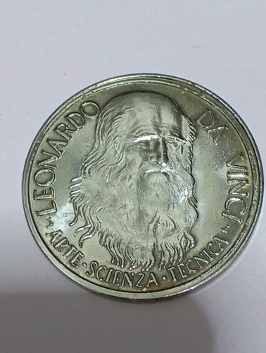 Leonardo vinci medaglia - vinci,
