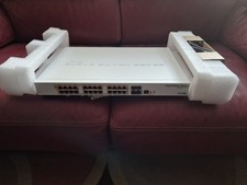 Switch router cloud MICROTIK CRS328-24P-4S+RM