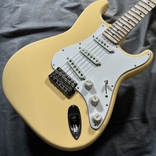 Fender Japan Exclusive Yngwie