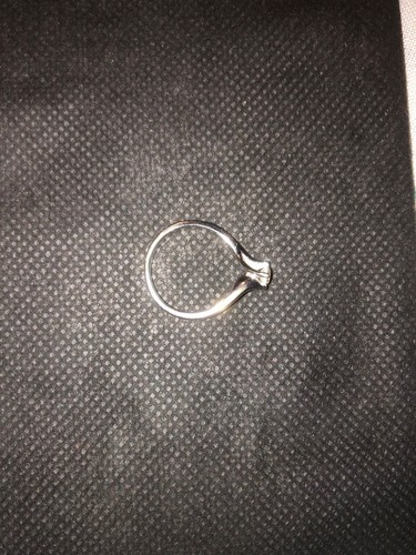 Anello donna solitario