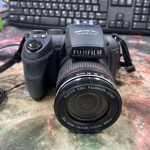 Fotocamera digitale compatta