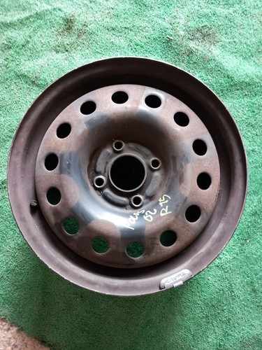 Cerchio ferro r15 fori - 4,