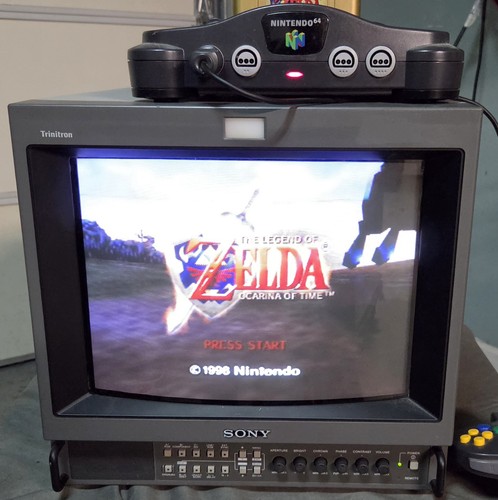 Sony pvm 14m2u trinitron - pvm-14m2u,