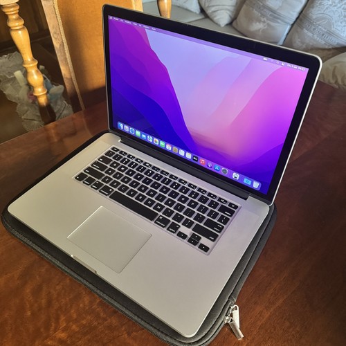 Macbook pro 2015 2 5ghz - 15", i7