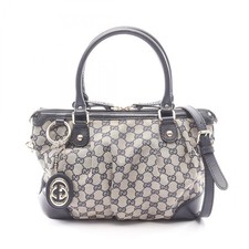 GUCCI Sukey GG Borsa a