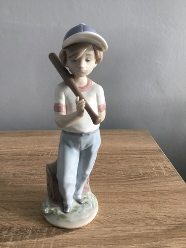 Lladro collector society - collector,