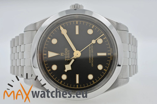 Tudor black bay heritage - heritage,