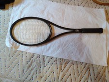 UNA  RACCHETTA DA TENNIS ' VINTAGE '  : ' SPALDING  GRAPHITE  ' !