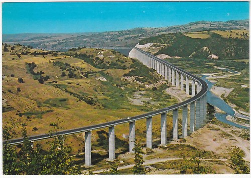 Viadotto sull invaso ponte - viadotto, sull'invaso