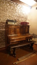pianoforte verticale tedesco Trautwein inizi '900  in radica di noce