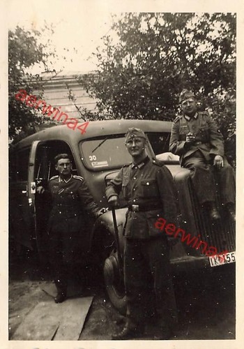 Soldati tedeschi sull'omnibus