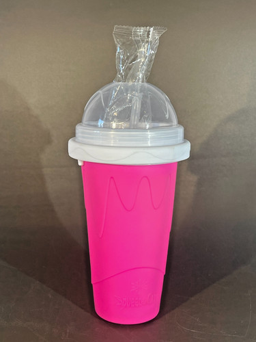 Frozen magic squeeze slushy - magic,