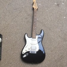 Cruiser By Crafter Strat mano