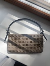 Pochette in tela di zucchine