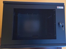 rack 19 pollici Techly (60x46x39 cm) come nuovo (usato solo 6 mesi).