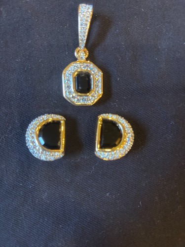 Set pendenti orecchini - e,