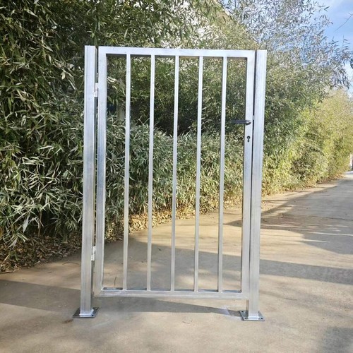Porta giardino metallo - da,
