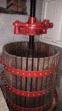 Torchio per uva - torchio,