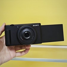 Sony ZV-1F obiettivo 20,1