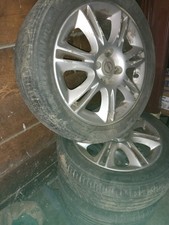 cerchi in lega con gomme per