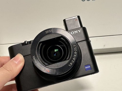 Sony rx100 iii schermo - iii,