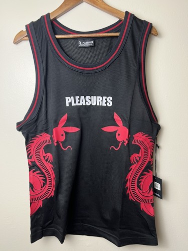 Nuovo piacere playboy - piacere, x