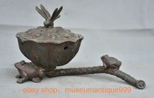 Scultura rana libellula