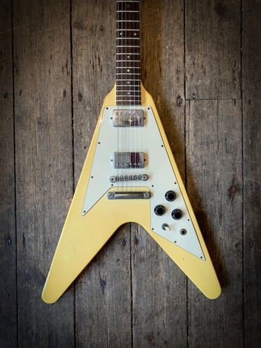 Gibson flying custom - v, shop
