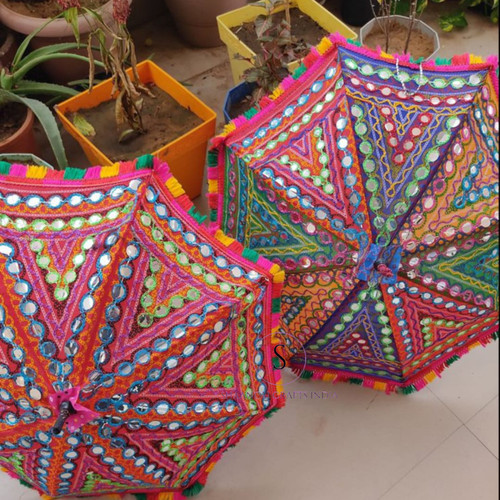 Ombrellone boho ricamato