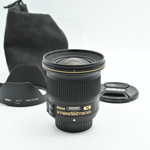 Nikon nikkor 20mm - nikon,