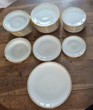 Servizio di Piatti In Porcellana da 12 Oscar Shaller Bavaria Bianco e oro vintag