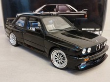 BMW M3 e30 nero black tuning
