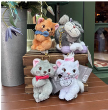 Autentico Disney Store 2025