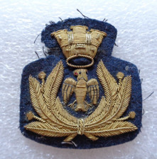 FREGIO BERRETTO O CAPPELLO