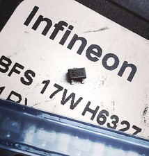 Transistor bipolare RF NPN