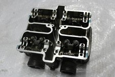 Testa cilindro motore cilindro