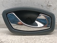 826720001R MANIGLIA INTERNA PORTIERA ANTERIORE DESTRA RENAULT MEGANE 3 A5445