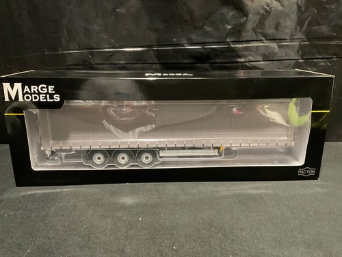 Marge models pacton - marge,