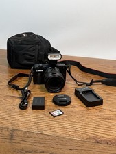 Kit fotocamera mirrorless Canon EOS M - perfettamente funzionante - obiettivo 18-55mm + flash + extra