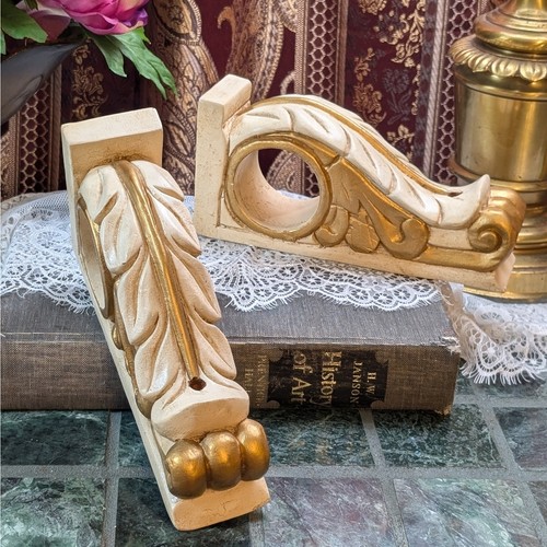 Coppia staffe corbel