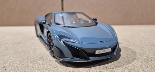 Mclaren 675lt top - top, speed