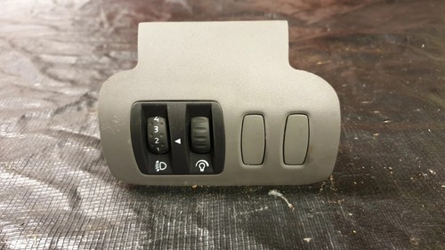 Interruttore livello faro
