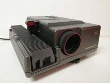 PROIETTORE PER DIAPOSITIVE 24 X 36 NOVAMAT BRAUN 515 AF - I 35 mm. AF-I GUASTO