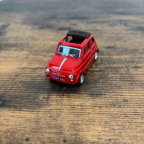 Takara tomy fiat 500 - fiat, mini