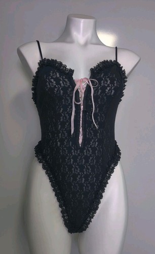Vintage lady cameo dallas - lady,