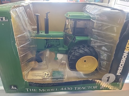Trattore ertl john - 1/16,