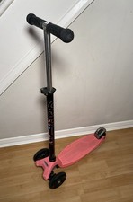 Maxi Micro Scooter Rosa con